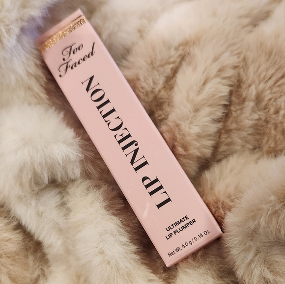 New! 🩷 Too FacedLip Injection Plumping Lip Gloss - Picture 4 of 4